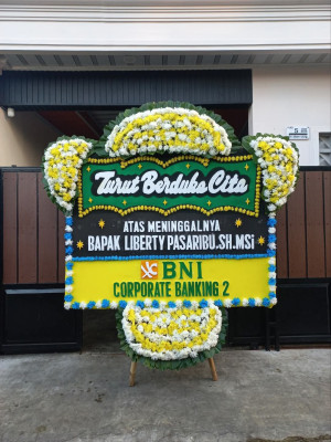 Papan Bunga Duka di Bandar Laksamana