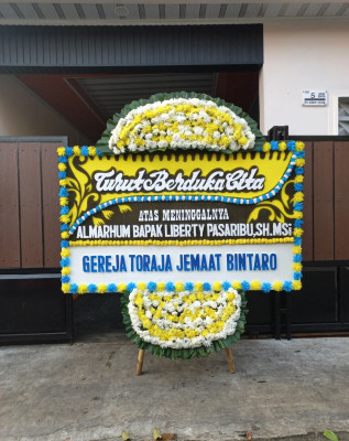 Papan Bunga Duka di Bandar Laksamana